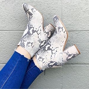 Steve Madden Star Natural Leather Snake Print Ankle Booties